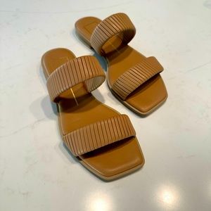 Dolce Vita Ilize Sandals